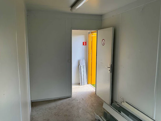 Containex - demontabele kantoorunit - removable office unit - afbeelding 4 van  15