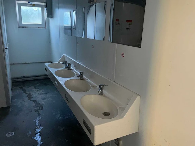 Containex - toilet demontabele kantoorunit - removable office unit - afbeelding 5 van  6