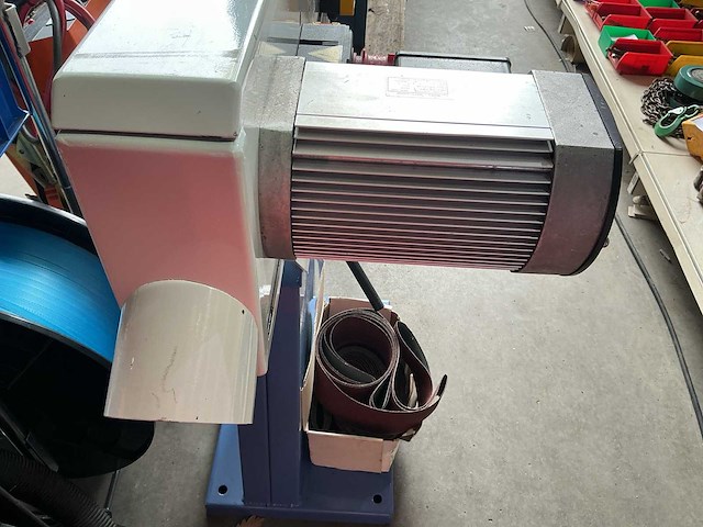Contimac bs 75/2000 d bandschuurmachine - afbeelding 3 van  3