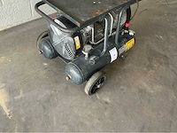Contimac luchtcompressor - afbeelding 3 van  7