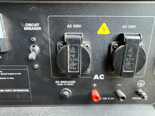 Contimac stroomgroep g4000, avr stroomgenerator - afbeelding 8 van  8