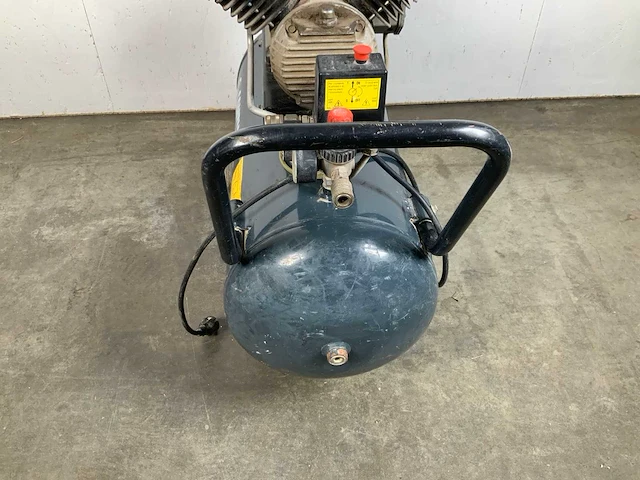 Contimac zuigercompressor - afbeelding 4 van  14