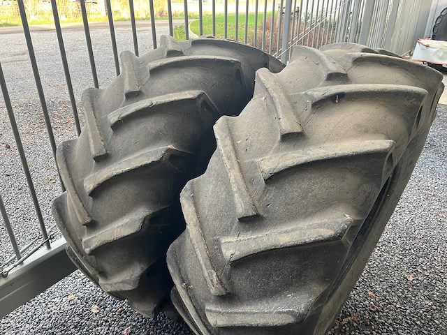 Continental - farmer - tyre, wheel and rim - afbeelding 3 van  6