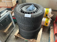 Continental contiwintercontact autoband voor renault scenic (4x) - afbeelding 1 van  5