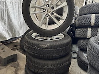 Continental winterbanden op velg