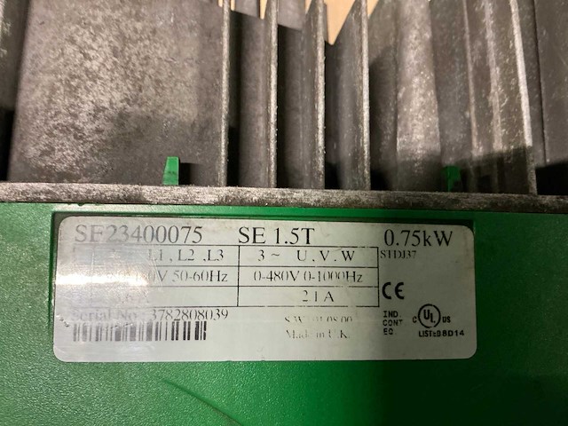 Control techniques commander frequentieregelaar (2x) - afbeelding 5 van  6