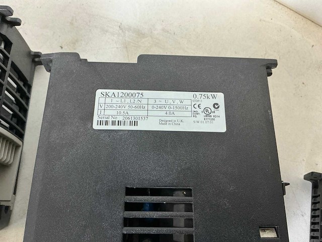 Control techniques commander sk ska12000 frequentieregelaar (5x) - afbeelding 6 van  9