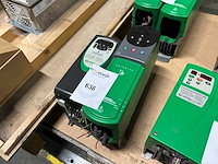 Control techniques frequentieregelaar (2x) - afbeelding 1 van  6