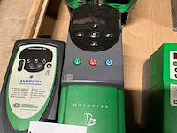 Control techniques frequentieregelaar (2x) - afbeelding 4 van  6