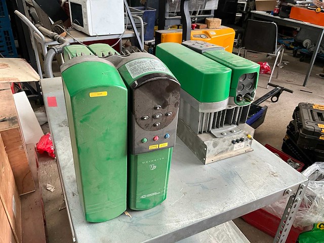 Control techniques unidrive frequentieregelaars (3x) - afbeelding 1 van  7