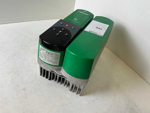 Control techniques unidrive uni2401 frequentieregelaar - afbeelding 4 van  5