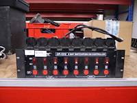 Controller - afbeelding 1 van  4