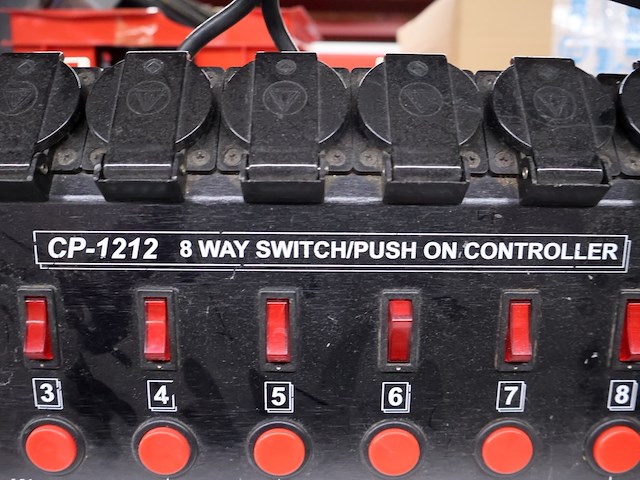 Controller - afbeelding 2 van  4