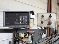 Conventionele turret-freesmachine - afbeelding 2 van  7
