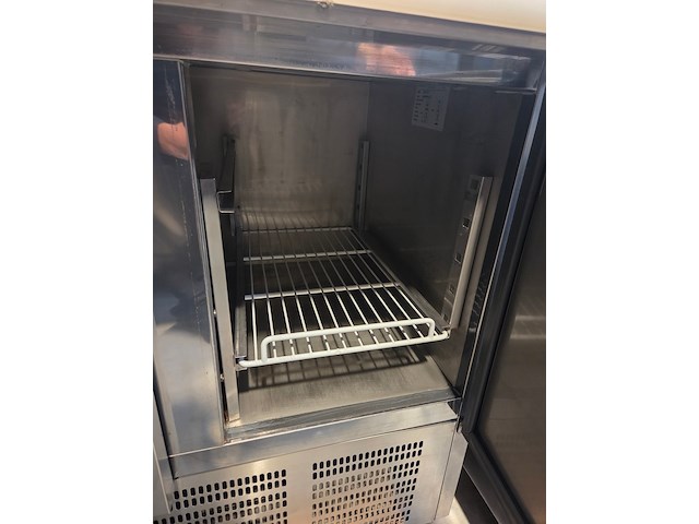 Coolhead - afbeelding 13 van  17