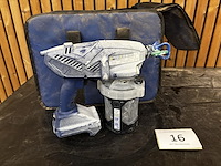 Cordless airless handspuit graco