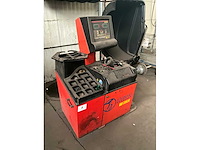 Corghi em8040 elektronische wielbalanceermachine - afbeelding 6 van  12