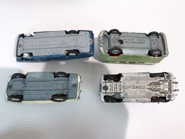 Corgi toys (x18) - afbeelding 2 van  10