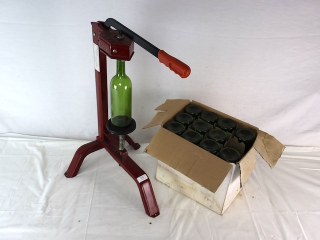 Corking machine - afbeelding 2 van  5