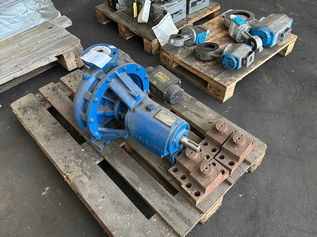 Corma deplechin mfd 40-315 centrifugaalpomp - afbeelding 1 van  3