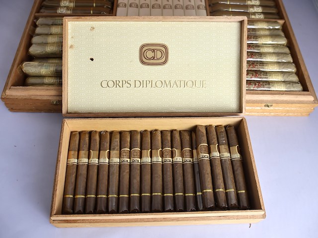 Corps diplomatique (2 dozen) - afbeelding 3 van  4