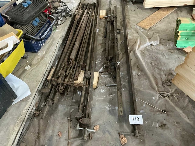 Corpusklemmen (12x) - afbeelding 1 van  2