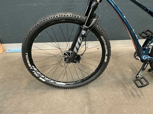 Corratec revolution bow elite mountainbike - afbeelding 3 van  6