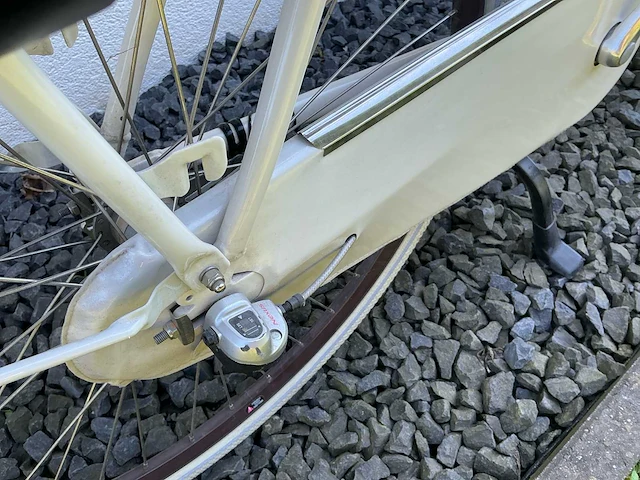 Cortina u4 ttansport met thule kinderzitjes damesfiets - afbeelding 6 van  16
