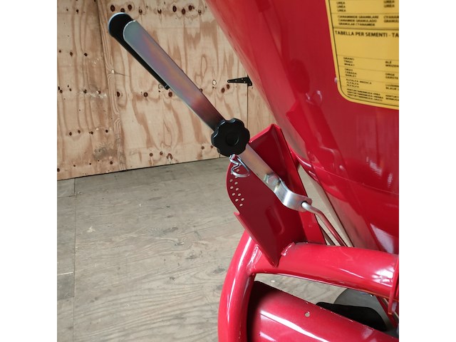Cosmo p 300 strooier - afbeelding 4 van  5