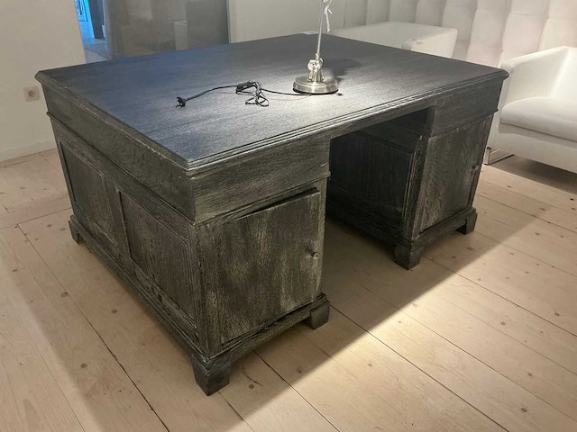 Cosy vintagelook notarisbureau - afbeelding 5 van  9