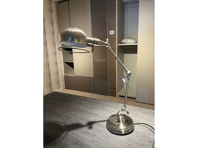 Cosy vintagelook notarisbureau - afbeelding 7 van  9