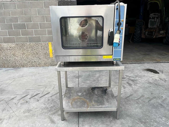 Coven 6 emd coven 6 emd – pro oven convectie & bevochtiging – 6,8 kw – roestvrijstalen standaard - afbeelding 1 van  7