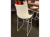 C&p barkruk (4x) + hoge tafel - afbeelding 4 van  8