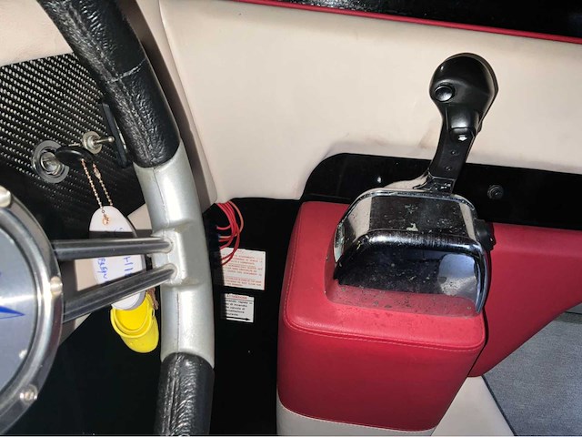 Cranchi speedboot incl trailer - 590h - vernieuwd interieur - afbeelding 17 van  46