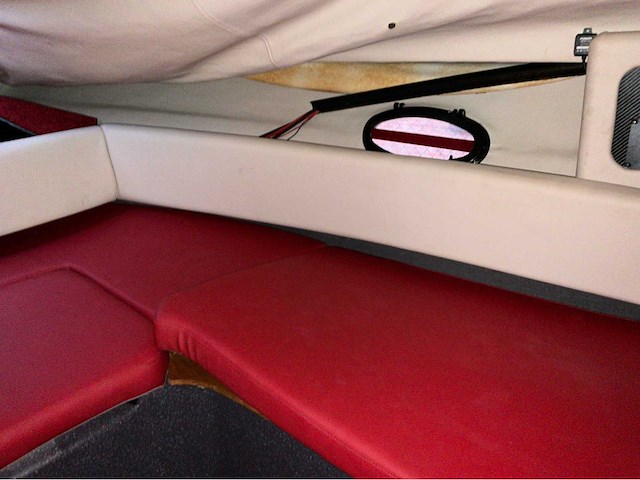 Cranchi speedboot incl trailer - 590h - vernieuwd interieur - afbeelding 22 van  46