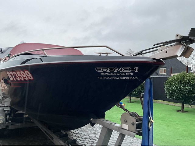 Cranchi speedboot incl trailer - 590h - vernieuwd interieur - afbeelding 42 van  46
