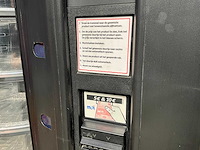 Crane 432g verkoopautomaat - afbeelding 7 van  12