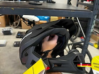 Cratoni c-maniac fietshelm m/l - afbeelding 1 van  1