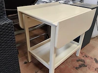 Cremekleurige klaptafel 80x60x60 cm, zwart ligbed, verlichte kunststof designpot elho 70 cm hoog, zwarte displayzuil - afbeelding 5 van  11