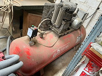 Criko luchtcompressor - afbeelding 1 van  7