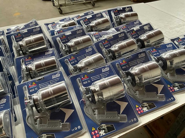 Criko pneumatics zandstraal pistool 6-8 bar 250-300 l/min (41x) - afbeelding 3 van  7