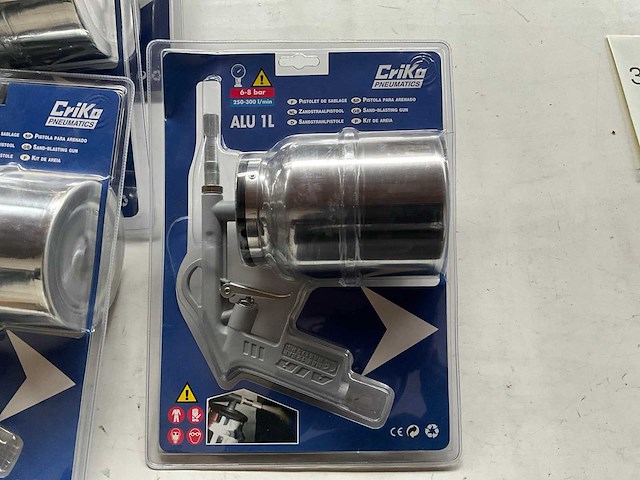 Criko pneumatics zandstraal pistool 6-8 bar 250-300 l/min (41x) - afbeelding 4 van  7