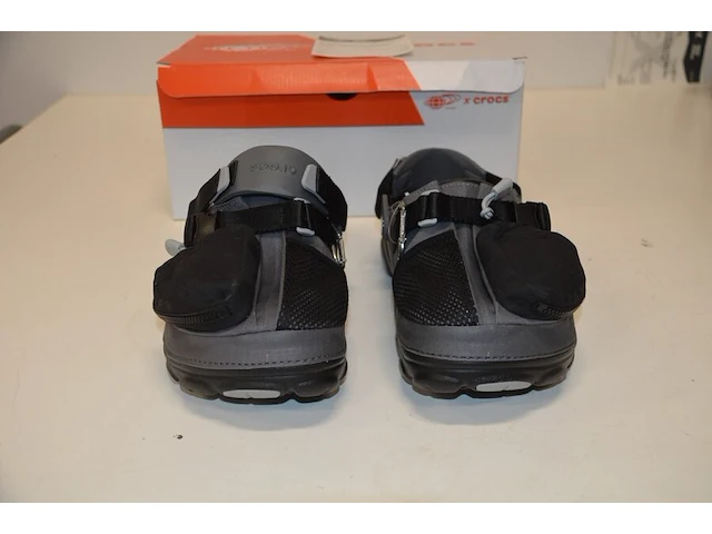 Crocs bespoke classic all terrain beams outdoor grey black maat 46-47 nieuw in doos (2) - afbeelding 1 van  10