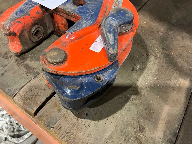 Crosby pu10 verticale plaatklem - afbeelding 5 van  5