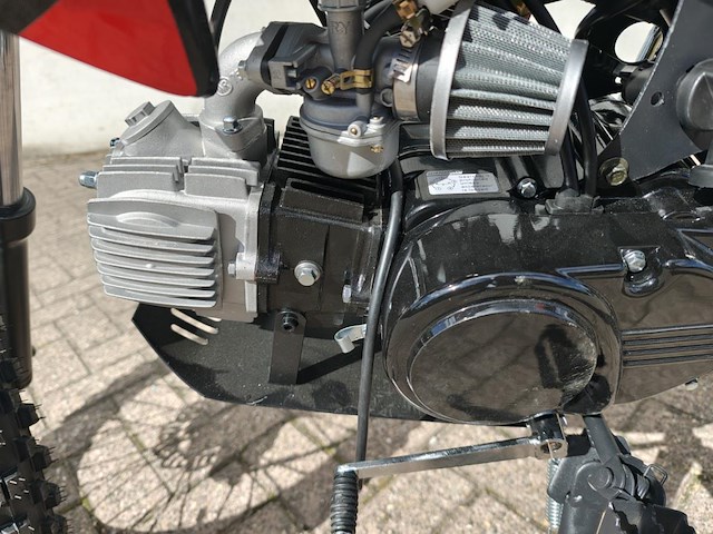 Crosmotor 110cc benzine rood - afbeelding 5 van  22