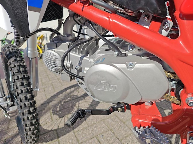 Crosmotor appollo thunder 150cc - afbeelding 5 van  18