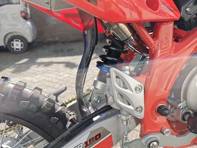 Crosmotor appollo thunder 150cc - afbeelding 7 van  18