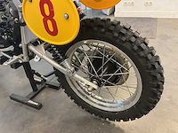 Crossmotor husqvarna 390cr - afbeelding 5 van  11