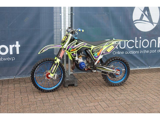 Crossmotor ktm 85 benzine - afbeelding 1 van  1
