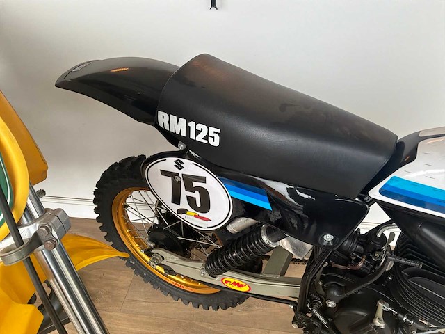 Crossmotor suzuki rm125 - afbeelding 8 van  10